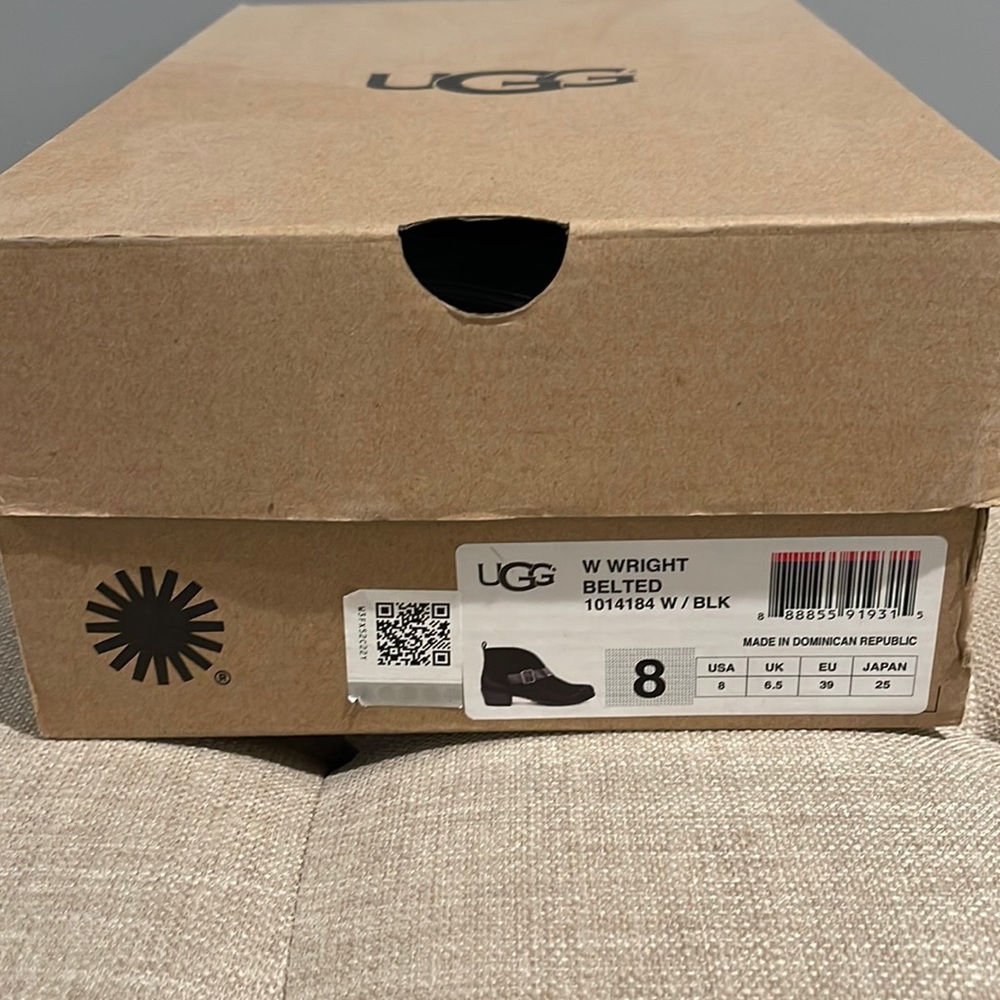 Ugg Boot Booties Open Front Slit Like New Sz 8 - image 2